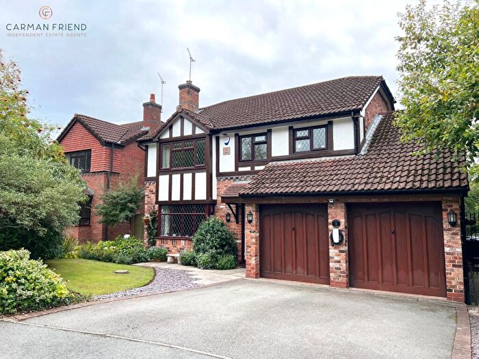 4 Bedroom Detached House For Sale In Gawer Park, Chester, CH1