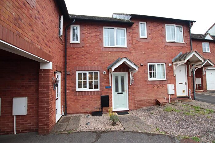 2 Bedroom Terraced House For Sale In Headingley Close, Copperfields, Exeter, EX2