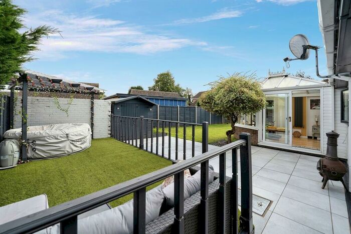 4 Bedroom Detached Bungalow For Sale In Windsor Drive, Ramsey, Huntingdon, PE26