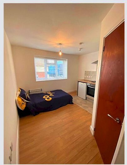 1 Bedroom Flat To Rent In Railway Road, Newhaven, BN9