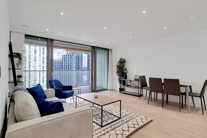 1 Bedroom Flat For Sale In East Ferry Road, London, E14