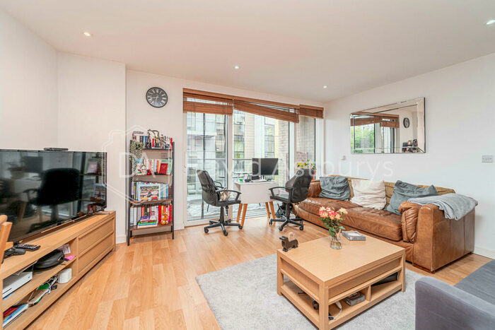 1 Bedroom Apartment To Rent In Goodchild Road, Finsbury Park, London, N4