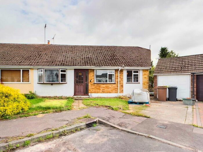 3 Bedroom Semi-Detached House To Rent In Carsey Close, Ramsden Heath Village, Nr Billericay, CM11