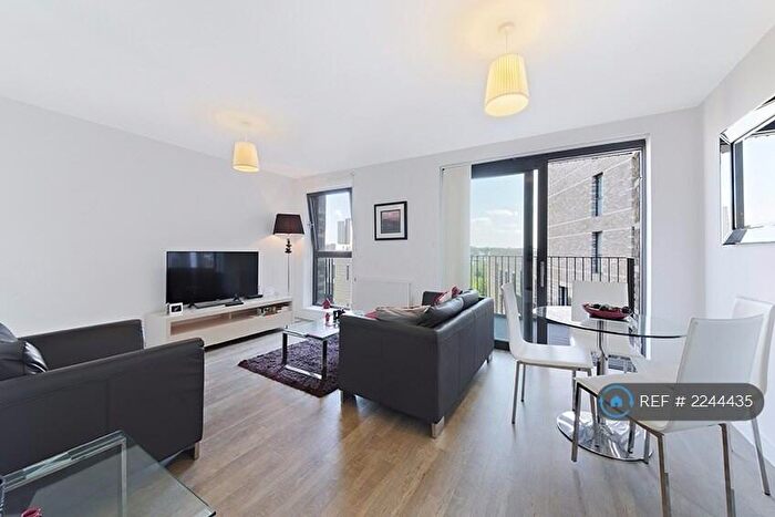 1 Bedroom Flat To Rent In Bramwell Way, London, E16