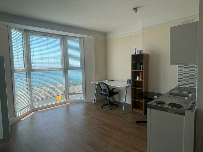 Studio To Rent In A Kings Road, Brighton, BN1