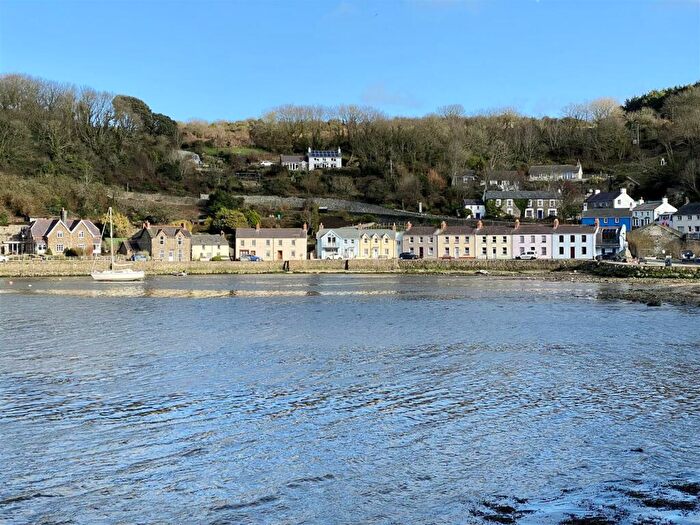 3 Bedroom End Of Terrace House For Sale In Quay Street, Lower Town, Fishguard, SA65
