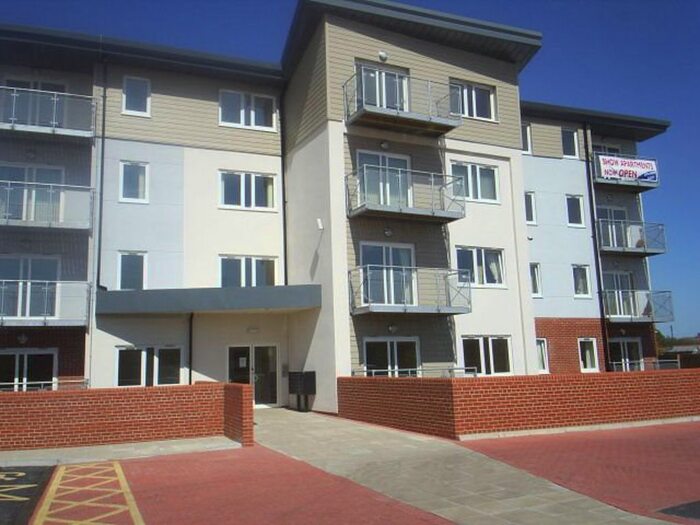 2 Bedroom Flat To Rent In Canal Road, Selby, YO8