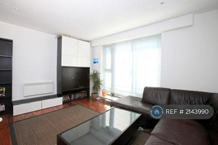 1 Bedroom Flat To Rent In Stylus House, London, E1