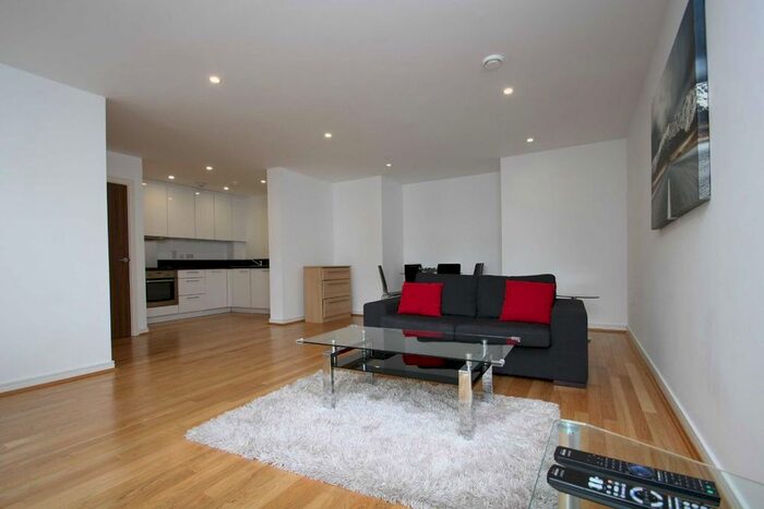 2 Bedroom Flat To Rent In Chartfield Avenue, London, SW15