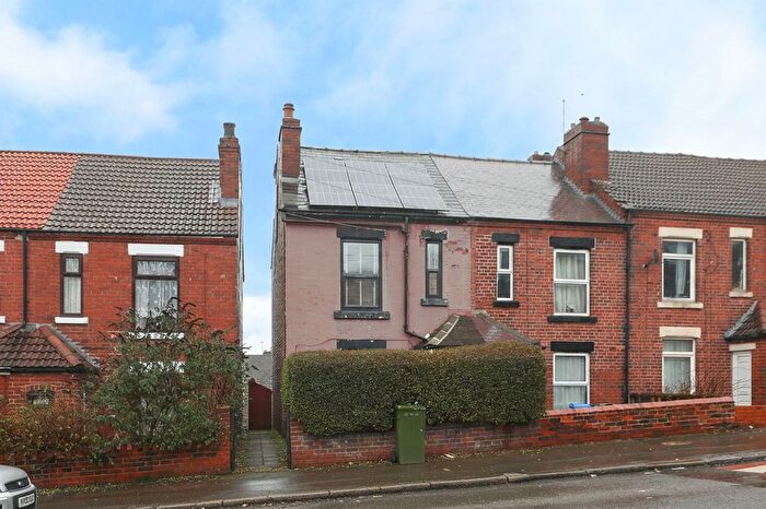 3 Bedroom End Terrace House For Sale In Wincobank Avenue, Sheffield, S5