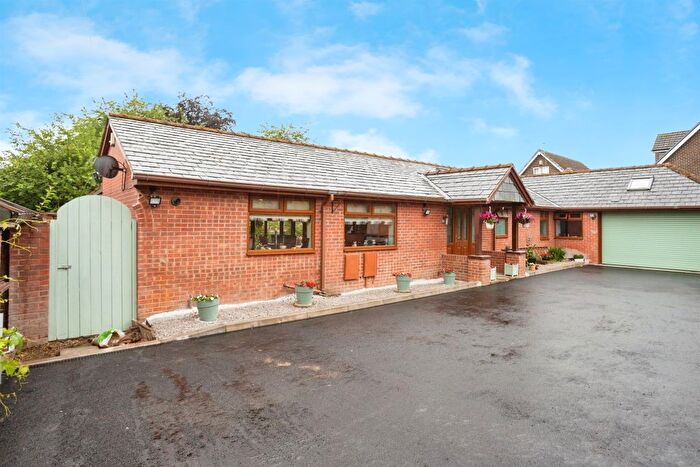 3 Bedroom Detached Bungalow For Sale In Peel Street, Horbury, Wakefield, WF4