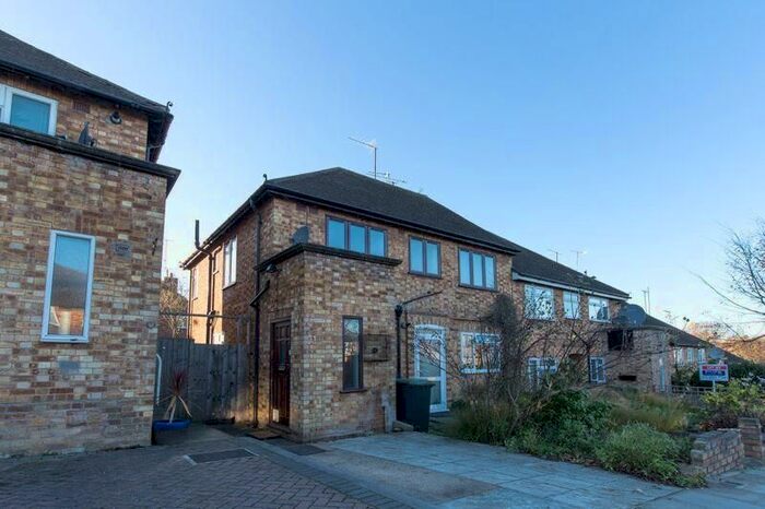 2 Bedroom Maisonette To Rent In The Glade, Winchmore Hill N21