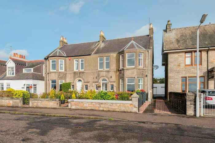 4 Bedroom Semi-Detached House For Sale In East Links, Leven, Fife, KY8