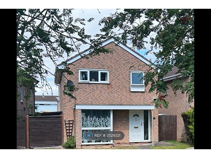 3 Bedroom Detached House To Rent In The Penns, Clevedon, BS21