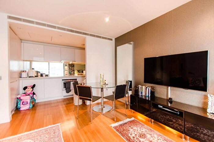 1 Bedroom Flat For Sale In Pan Peninsula, Canary Wharf, London, E14