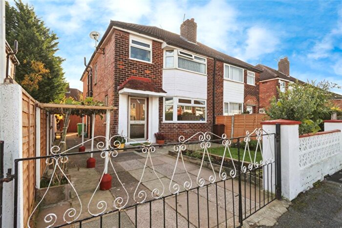 4 Bedroom Semi Detached House For Sale In Riverton Road, Didsbury, Manchester, Greater Manchester, M20