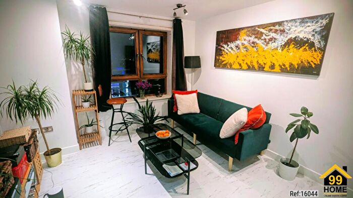 2 Bedroom Flat For Sale In Guildhall Road, Bloomsbury House, Northampton, Northamptonshire, NN1