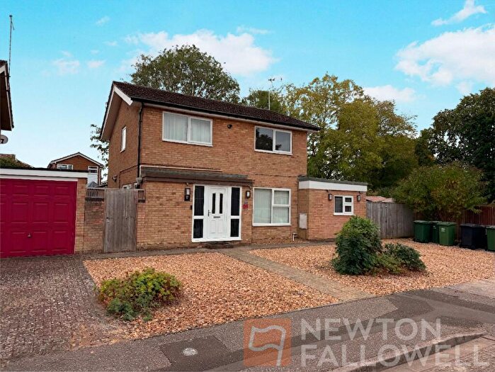 4 Bedroom Detached House For Sale In Gullymore, Bretton, Peterborough, PE3