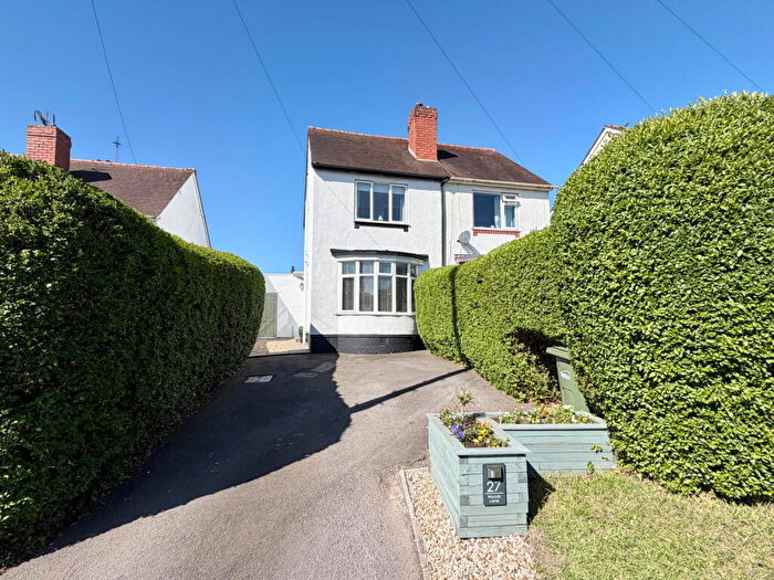 2 Bedroom Semi-Detached House For Sale In Woods Lane, Brierley Hill, DY5