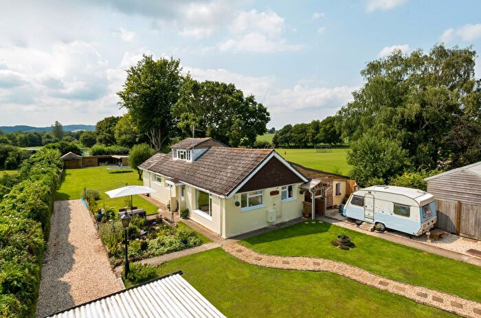 3 Bedroom Bungalow For Sale In Broadway, Merriott, Somerset, TA16