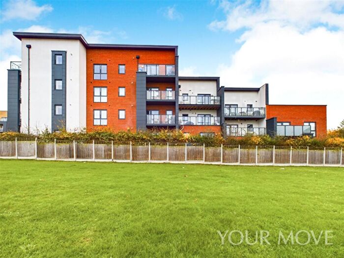 2 Bedroom Flat For Sale In Hazelnut Court, Romford, RM3