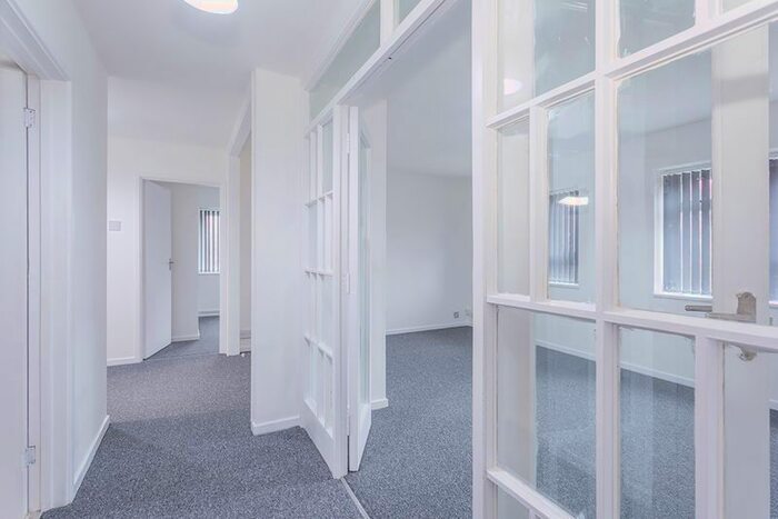 2 Bedroom Flat To Rent In Cambridge Road, Norbiton, Kingston Upon Thames, KT1