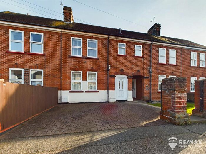 3 Bedroom Terraced House For Sale In Fernlea Road, Harwich, CO12