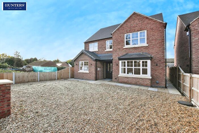 4 Bedroom Detached House For Sale In North Street, Scunthorpe, Lincolnshire, DN17