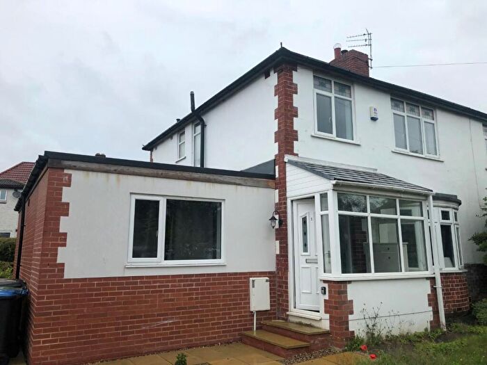 6 Bedroom Private Halls To Rent In St. Monica Grove, Durham, DH1