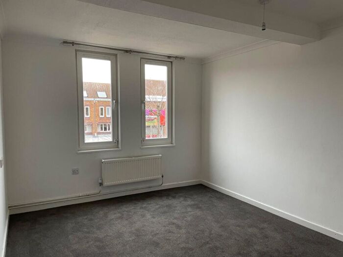 2 Bedroom Flat To Rent In Bushfield Court, Orton Goldhay, PE2