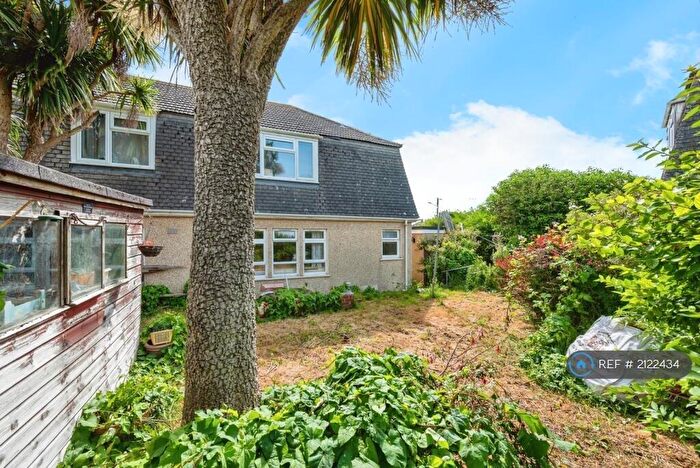2 Bedroom Flat To Rent In Trevithick Estate, St. Merryn, Padstow, PL28