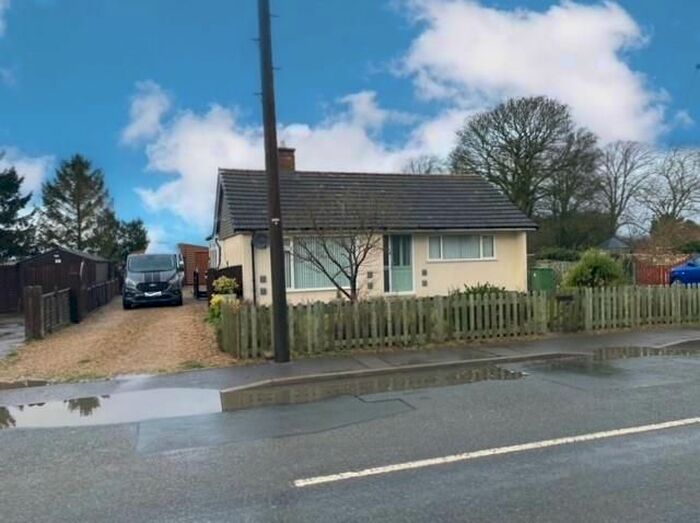 2 Bedroom Bungalow To Rent In Main Street, Thistleton, Oakham LE15