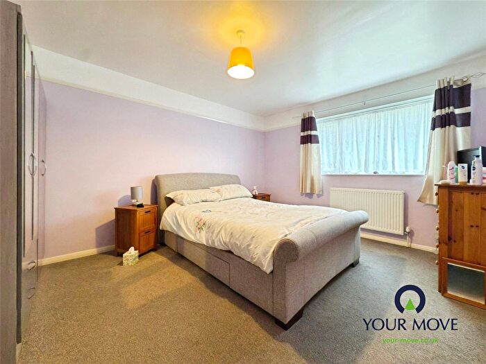 2 Bedroom Bungalow For Sale In Violet Avenue, Ramsgate, Kent, CT12