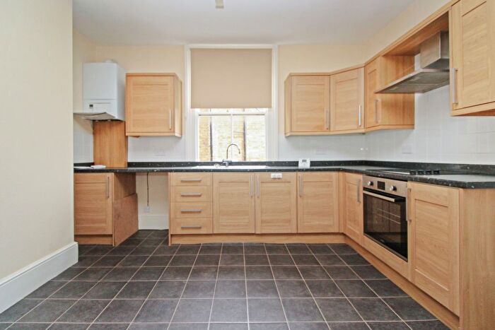 1 Bedroom Flat For Sale In Downs Park, Herne Bay, Kent, CT6