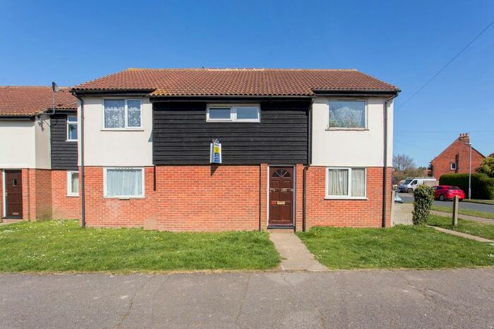 1 Bedroom Flat To Rent In St. Albans Road, Hersden, Canterbury, CT3
