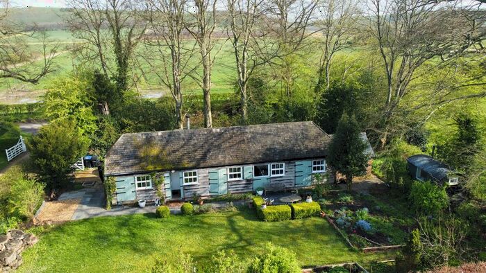 2 Bedroom Cottage To Rent In West Stowell, Marlborough, SN8