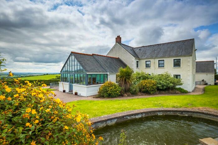 5 Bedroom Detached House For Sale In Whitland, SA34