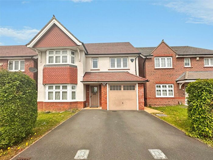 4 Bedroom Detached House To Rent In Herongate Road, Humberstone, Leicester, LE5