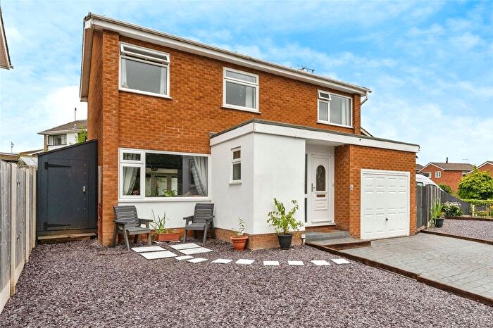 4 Bedroom Detached House For Sale In Forest Road, Llay, Wrexham, LL12