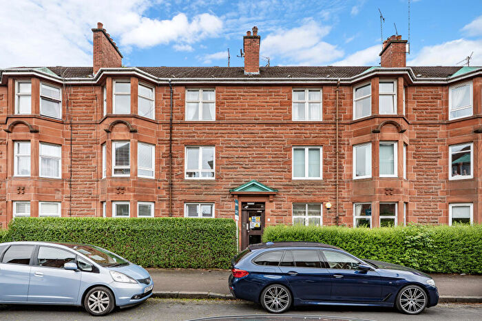 2 Bedroom Flat For Sale In Flat /, Quentin Street, Shawlands, Glasgow, G41