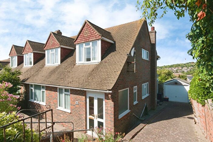 2 Bedroom Bungalow For Sale In Alan Way, Brighton, East Sussex, BN2