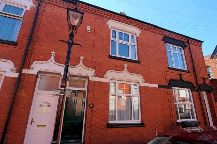2 Bedroom Terraced House To Rent In Tennyson Street, City Centre, Leicester, LE2