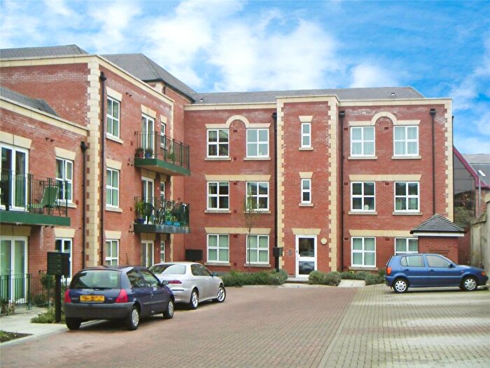 2 Bedroom Apartment To Rent In Compass House, South Street, Reading, Berkshire, RG1
