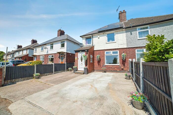 3 Bedroom Semi-Detached House For Sale In Strawberry Bank, Huthwaite, Sutton-in-Ashfield, Nottinghamshire, NG17