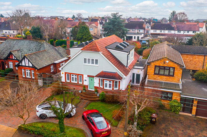 5 Bedroom Detached House For Sale In Beresford Gardens, Benfleet, SS7