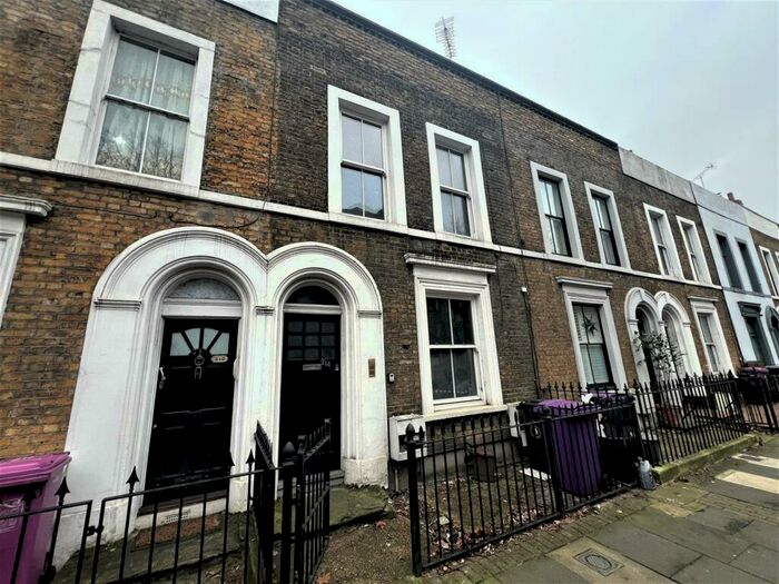 1 Bedroom Apartment To Rent In Old Ford Road, Bethnal Green, E2