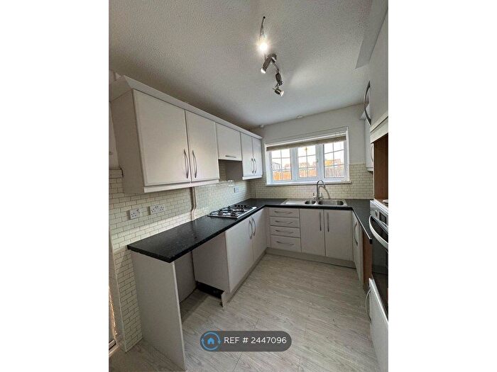 4 Bedroom Semi-Detached House To Rent In The Street, Latchingdon, CM3