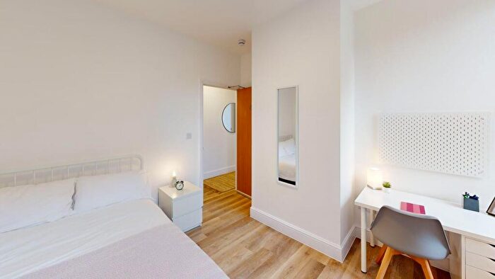4 Bedroom Flat To Rent In Flat, , St Nicholas Street, BS1