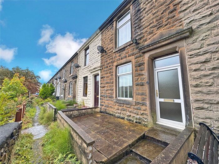 2 Bedroom Terraced House For Sale In Prospect Hill, Rawtenstall, Rossendale, BB4
