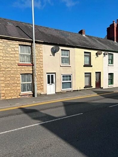 2 Bedroom Cottage To Rent In Tremont Road, Llandrindod Wells, LD1